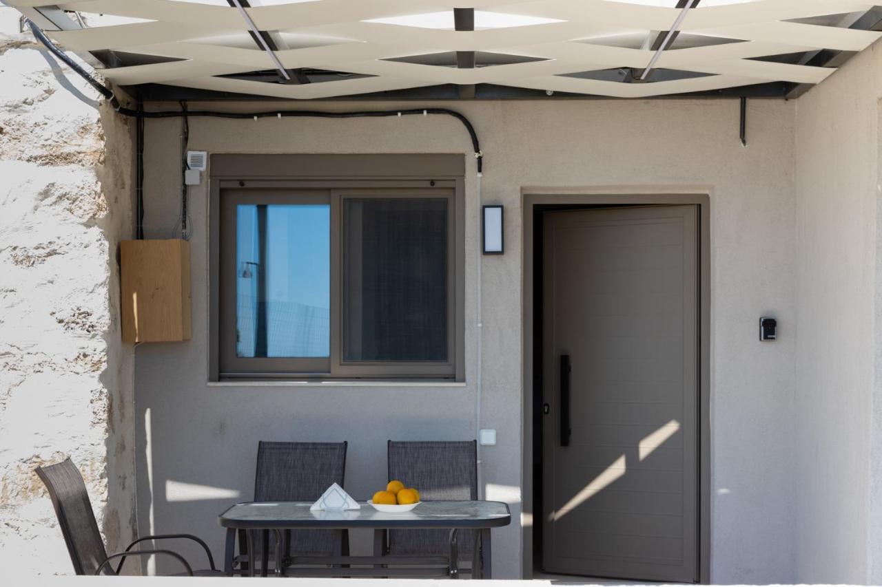 Thea Studio Agios Pandeleimon  Exterior photo